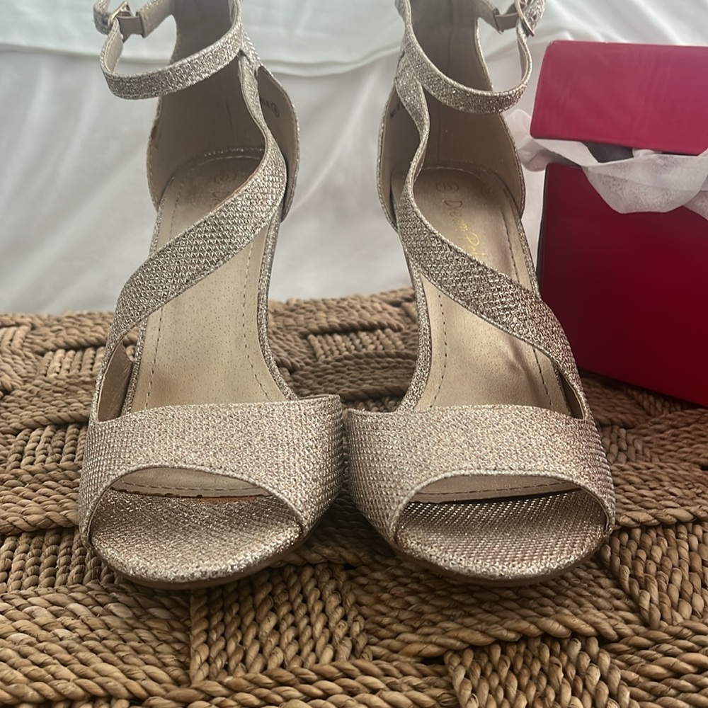 Sparkly gold dressy strappy heels